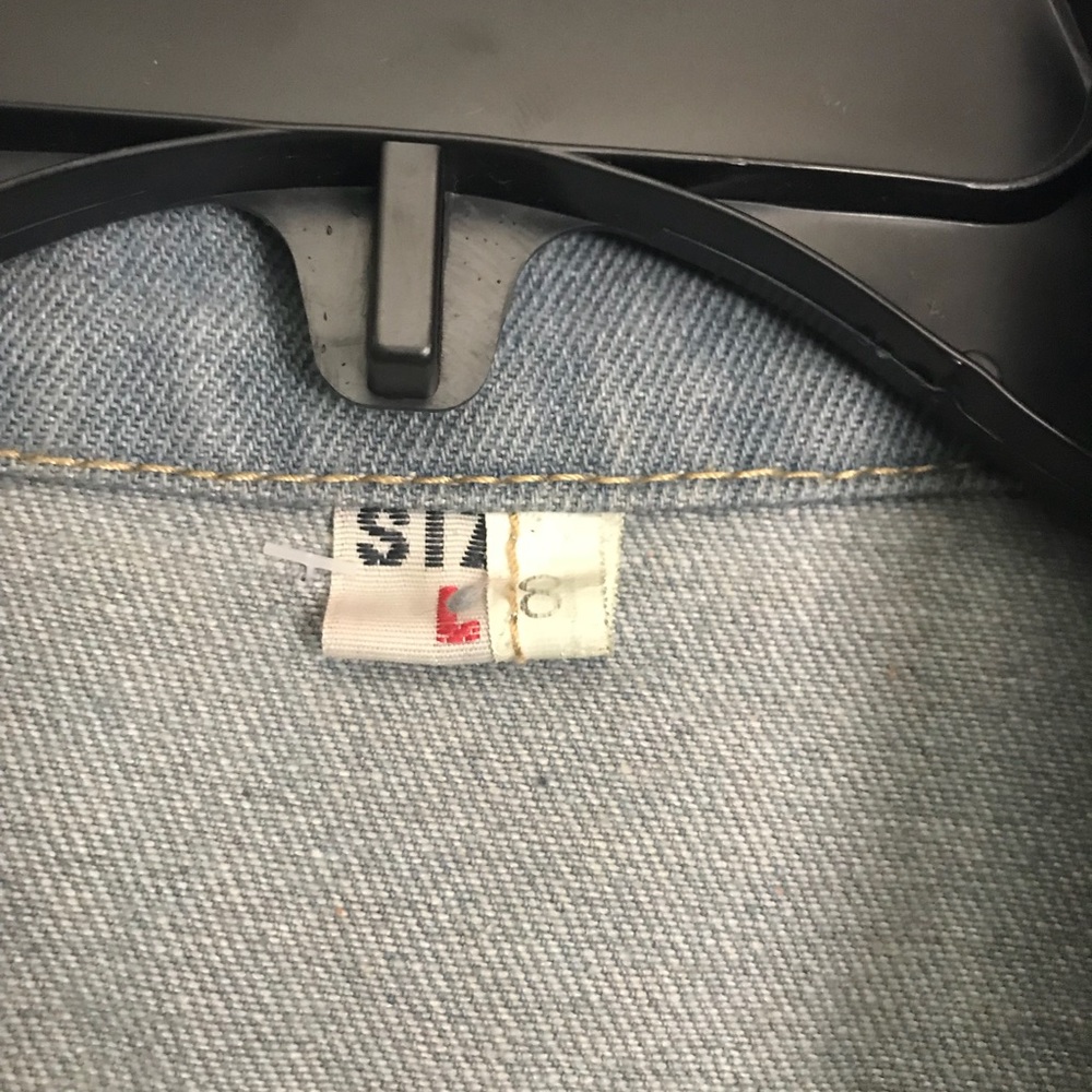 Jean jacket - Picture 2 of 4
